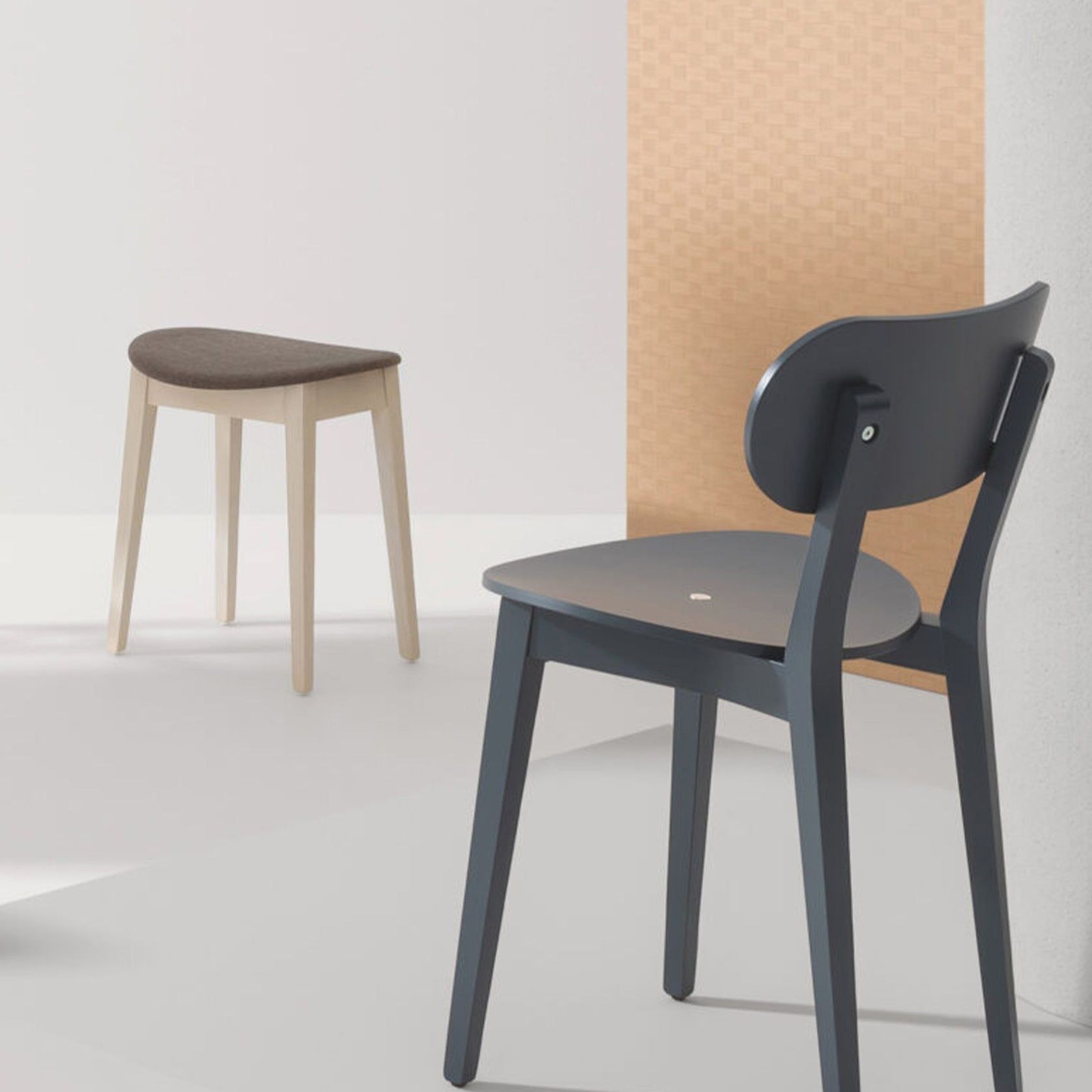 Gradisca Low Stool gallery detail image
