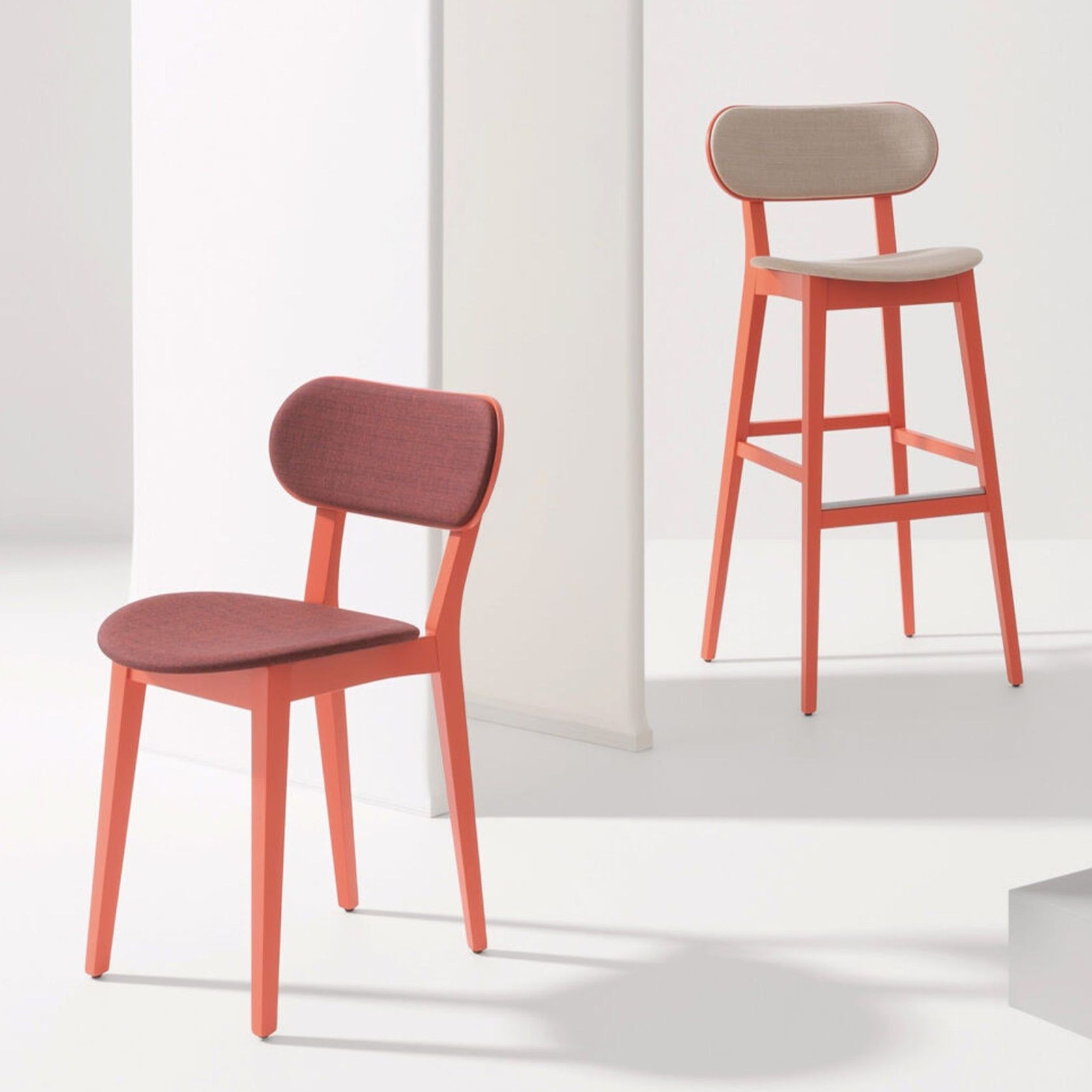 Gradisca Stool with Backrest gallery detail image