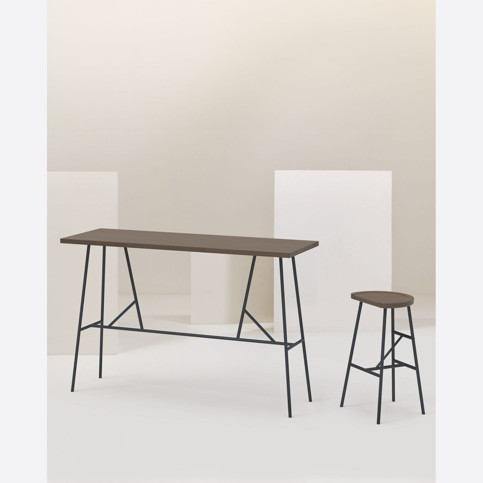 Puccio High Table gallery detail image