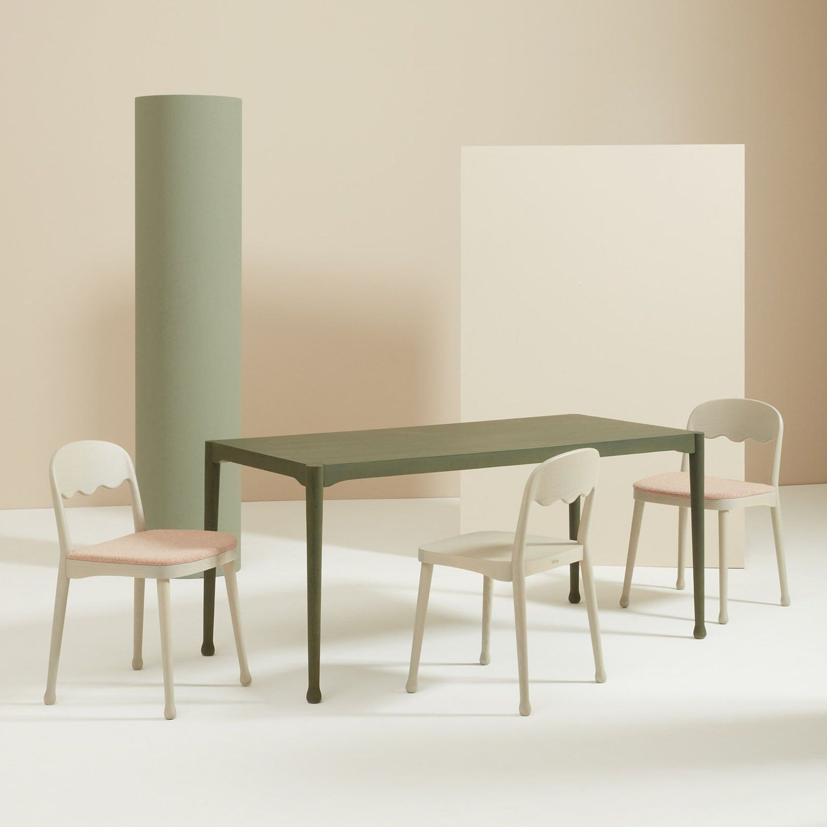 Frisee Table gallery detail image