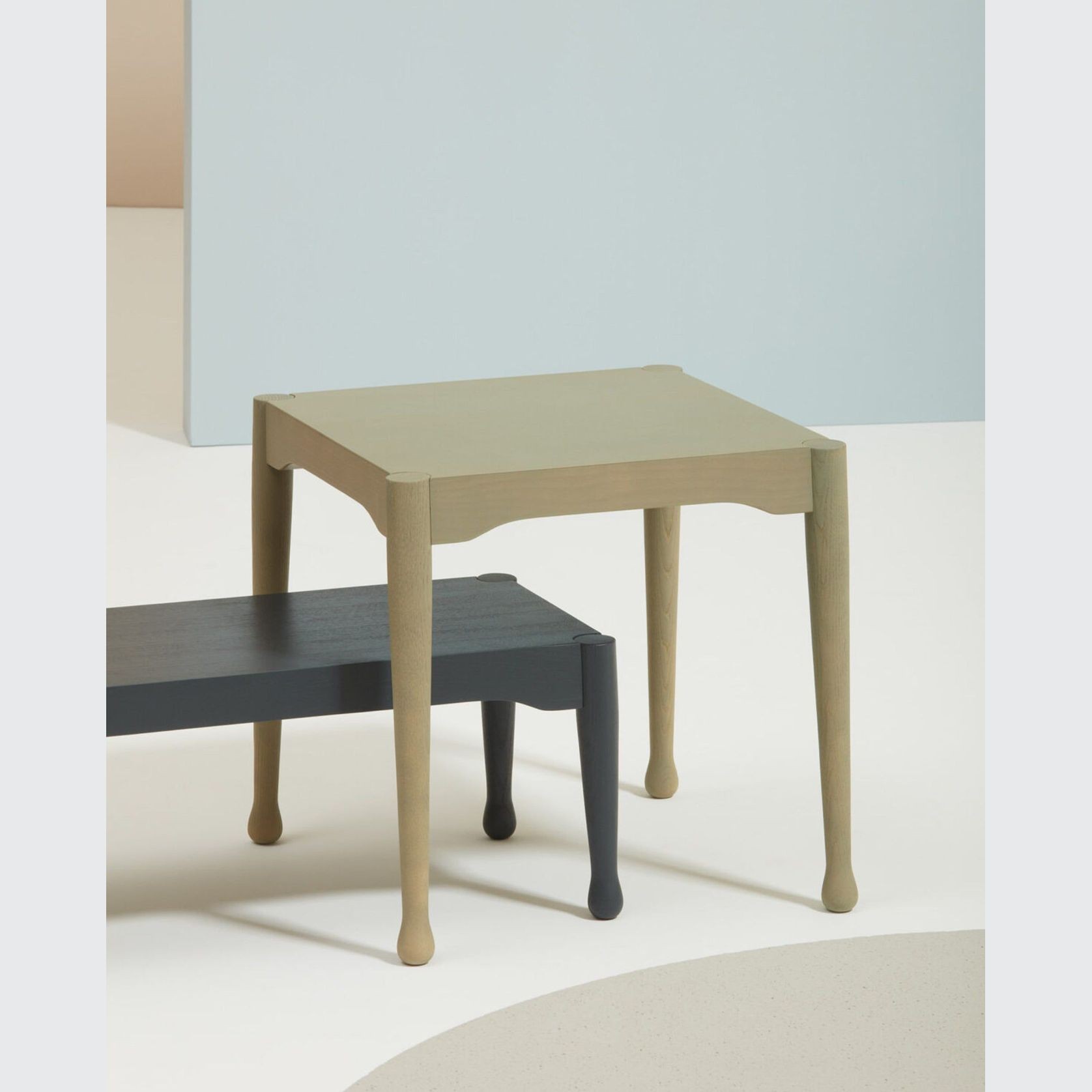 Frisee Table gallery detail image