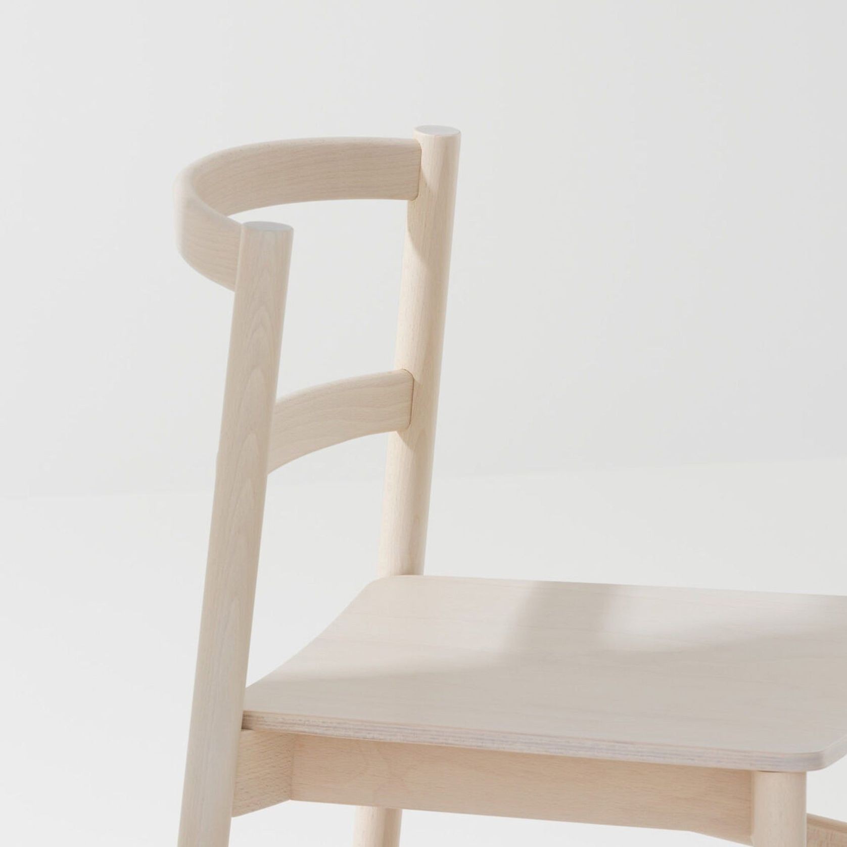 Load Lounge Chair gallery detail image