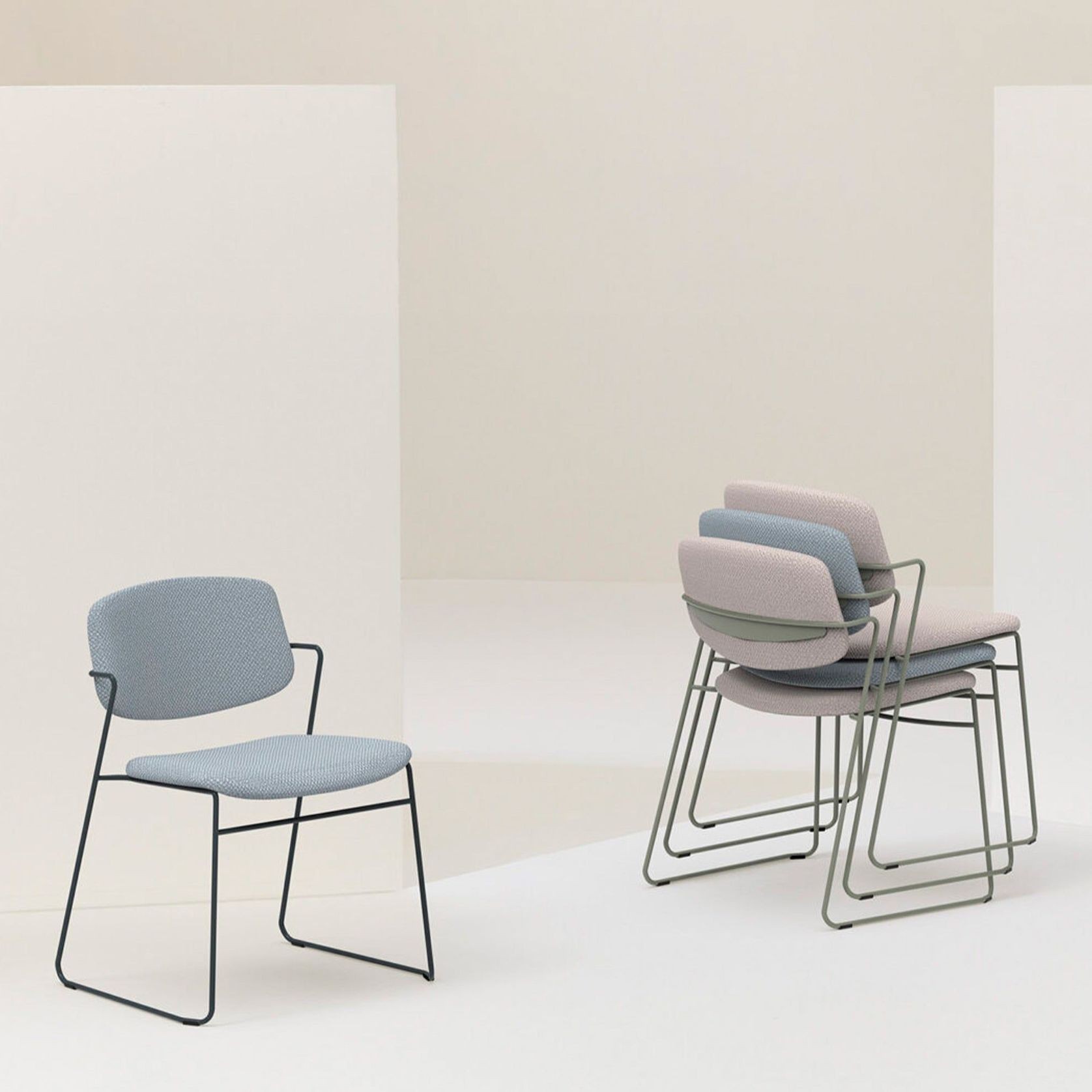 Serpentine Chair gallery detail image