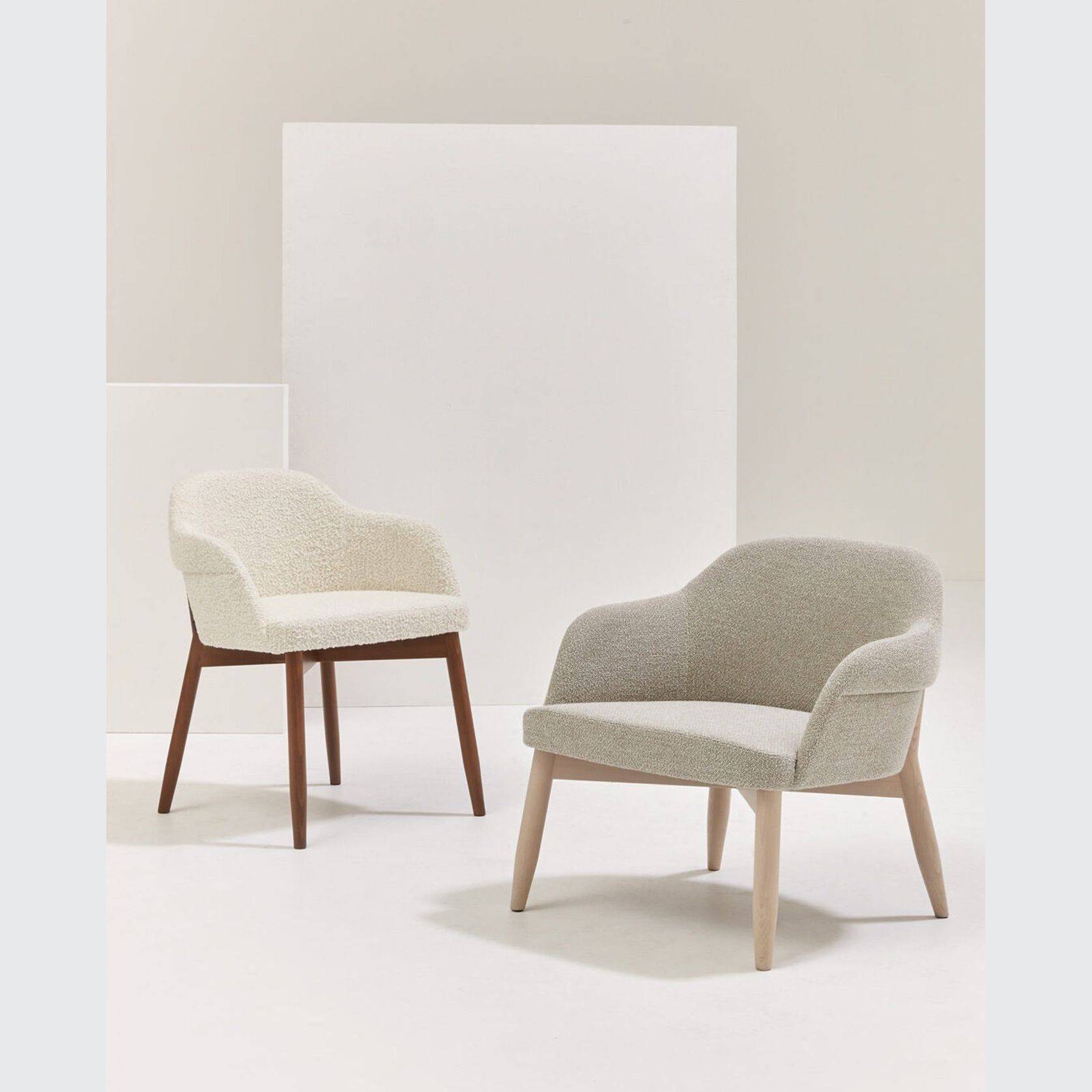 Spy Chair with Arms gallery detail image