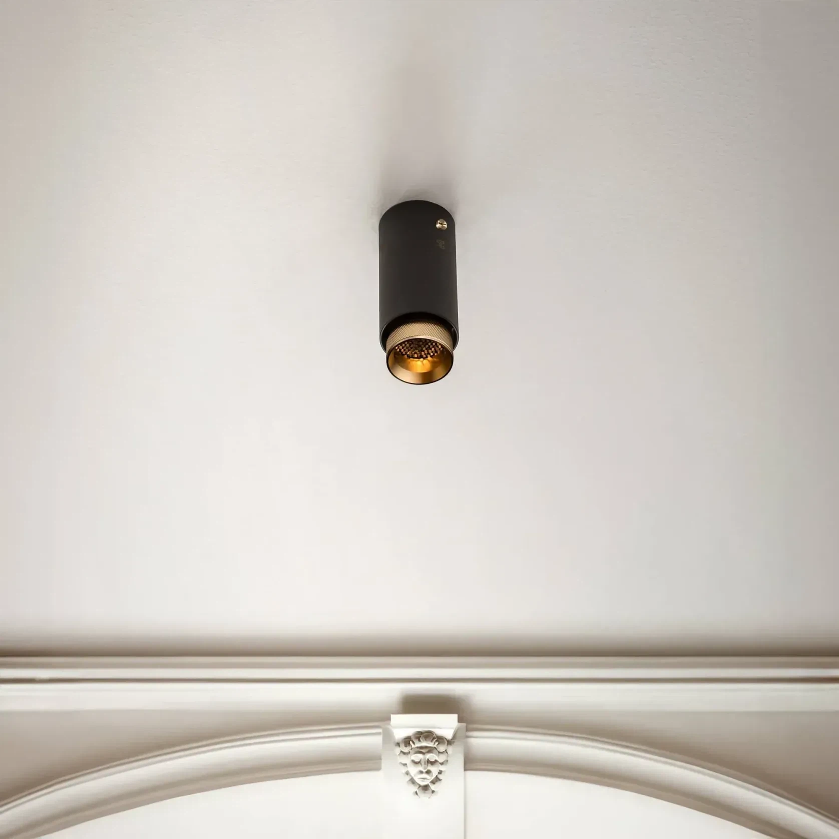 Exhaust Surface Spotlight gallery detail image