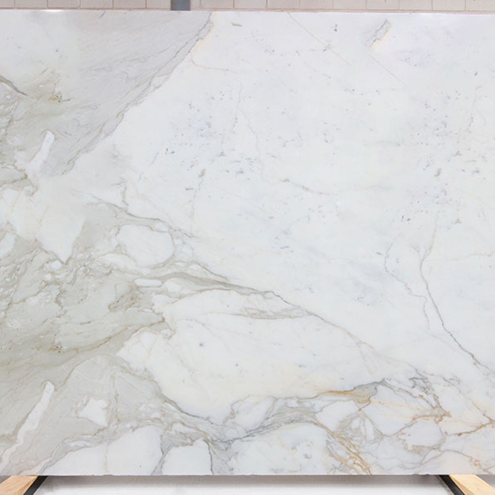 Calacatta gallery detail image