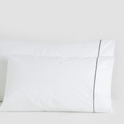 Cotton Percale Pillow Cases with Piping gallery detail image