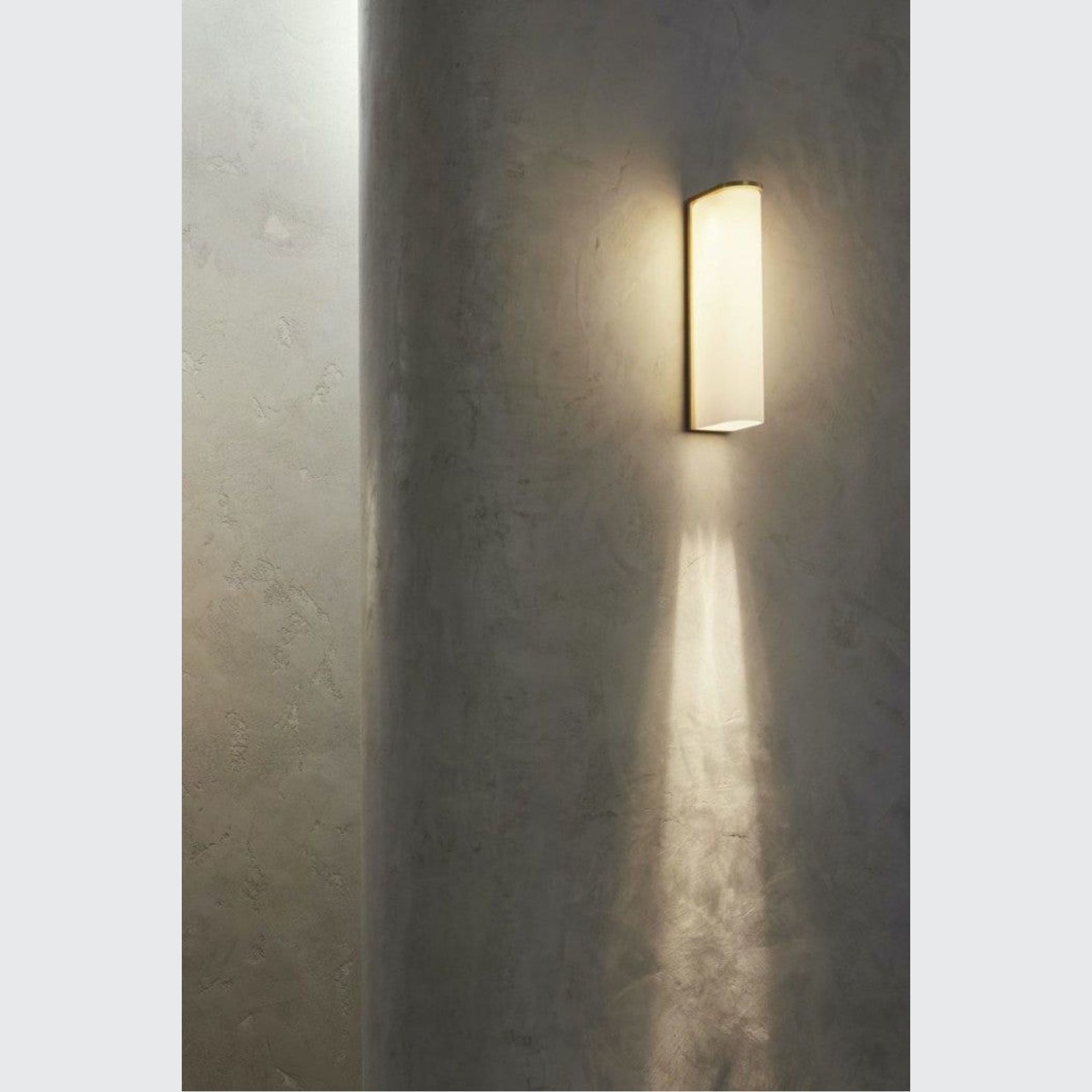 Slim Wall Sconce gallery detail image