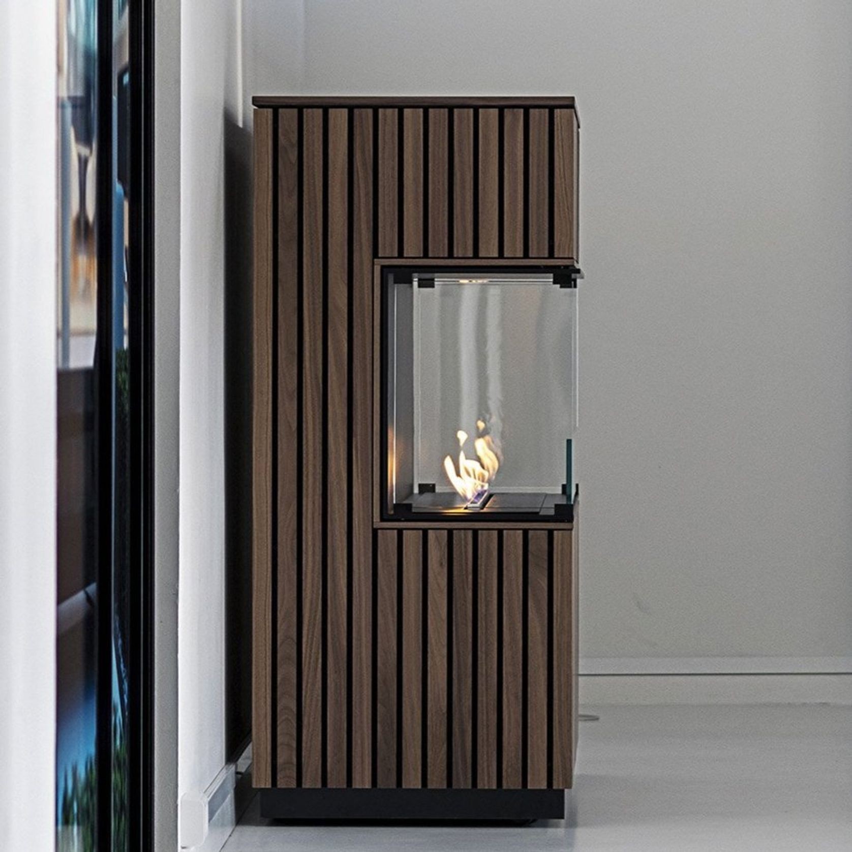 Decoflame Montreal Three-Sided BEV Net Zero Fireplace gallery detail image