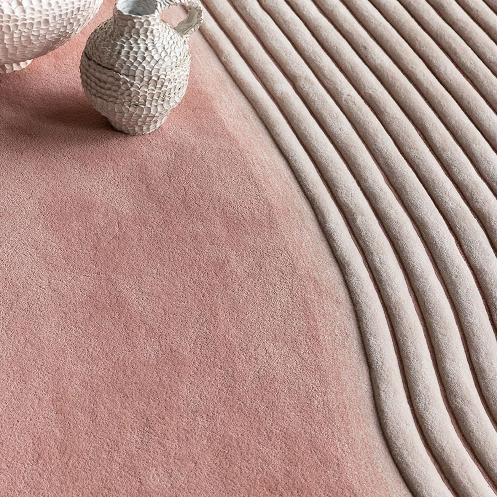 Contour gallery detail image