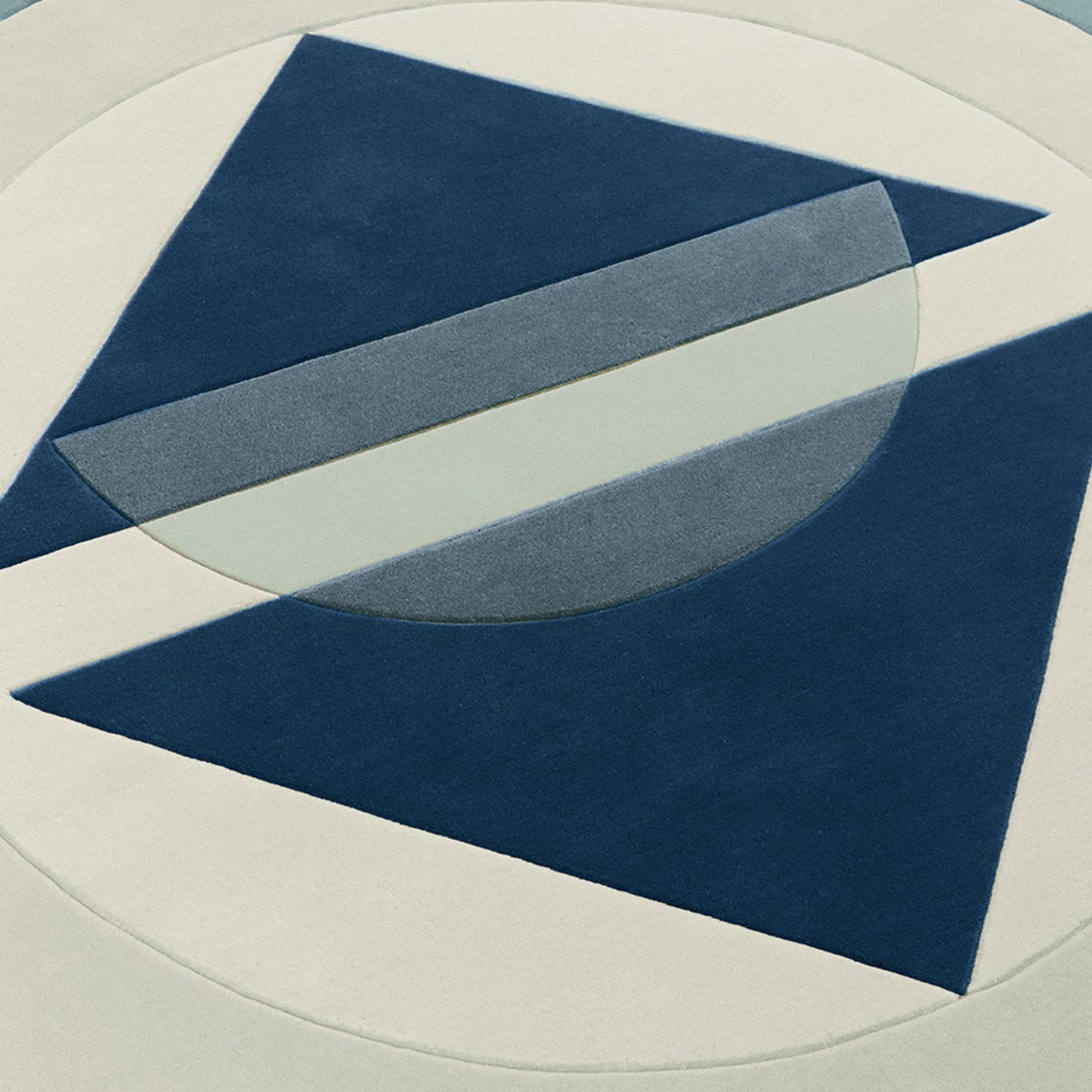 Rinna gallery detail image