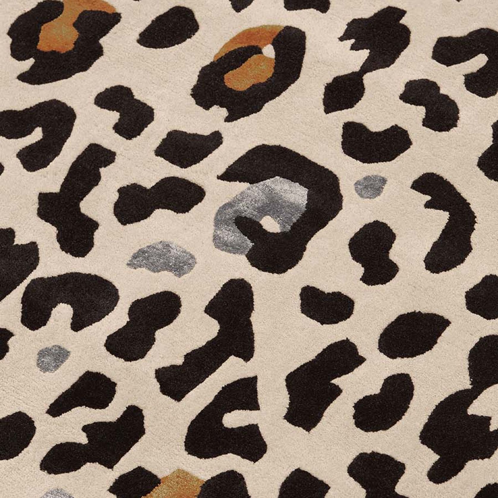 Donatella gallery detail image