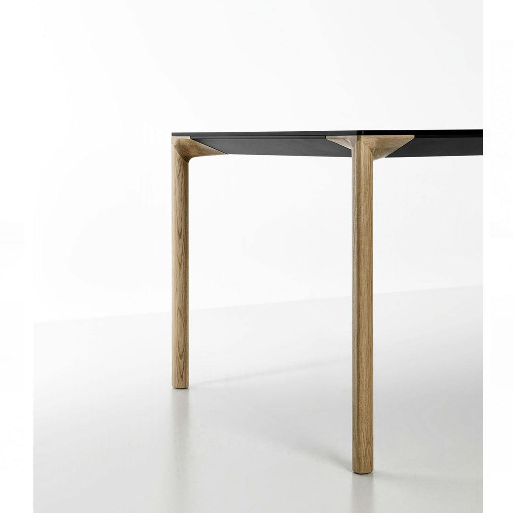 Boiacca Dining Table gallery detail image