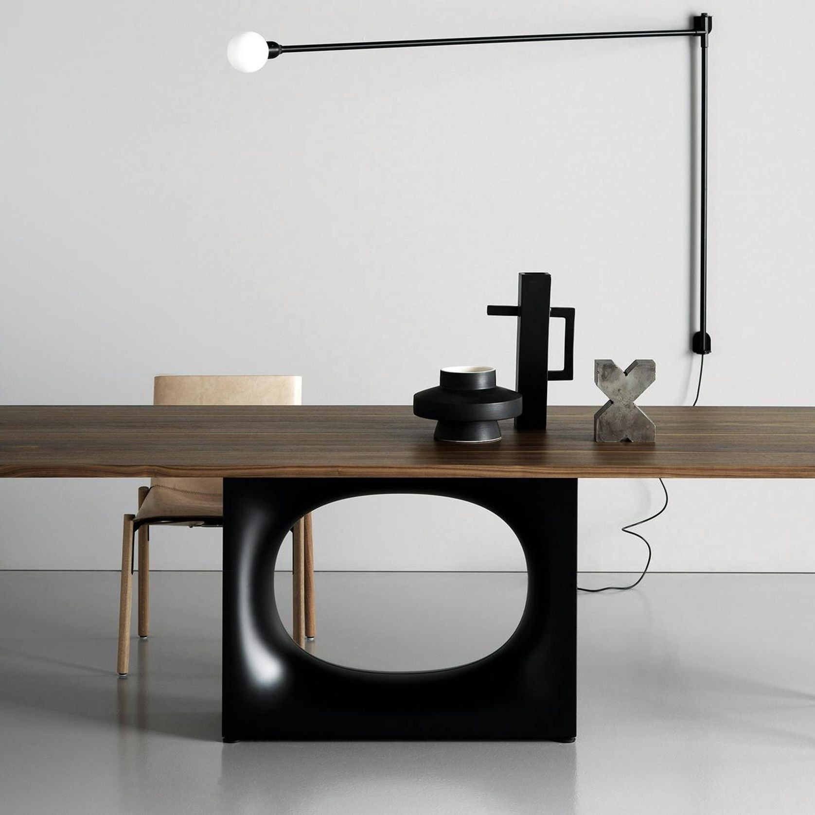 Holo Dining Table gallery detail image