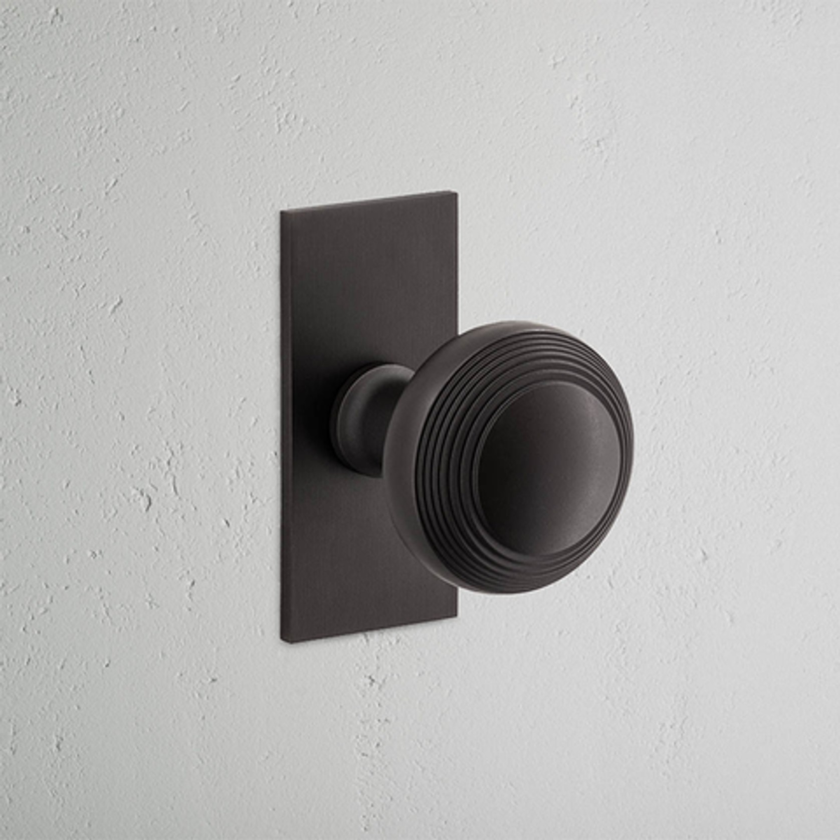 Corston Poplar Short Plate Door Knob gallery detail image