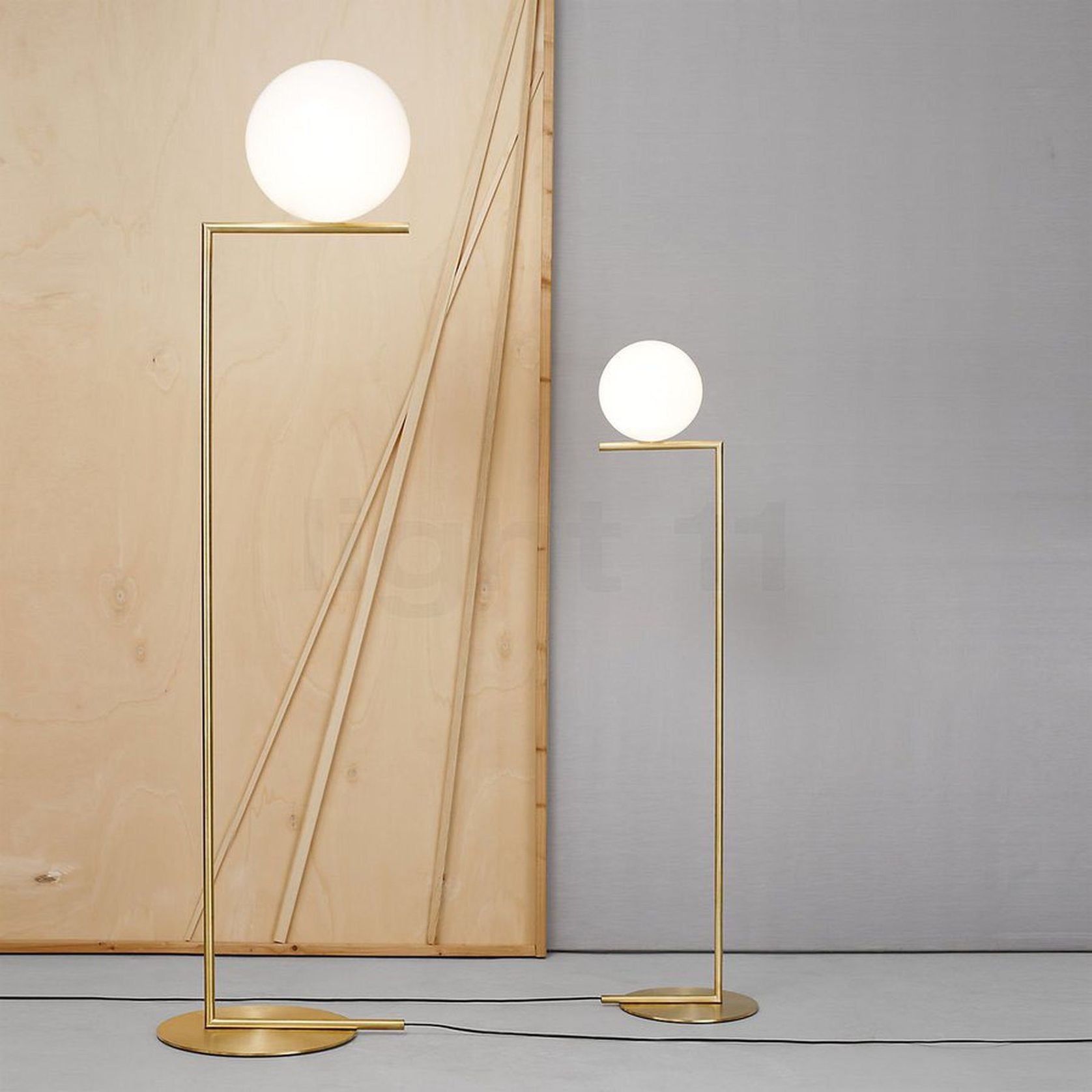 IC F1 Floor lamp gallery detail image