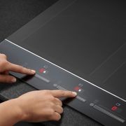 Induction Cooktop, 60cm, 4 Zones with SmartZone gallery detail image