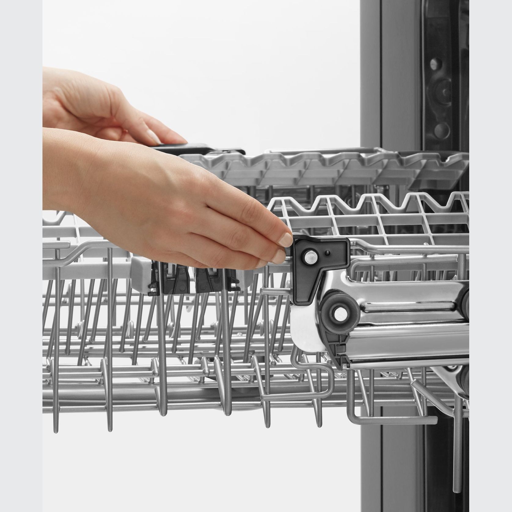 Panel Ready Integrated Dishwasher, Sanitise gallery detail image