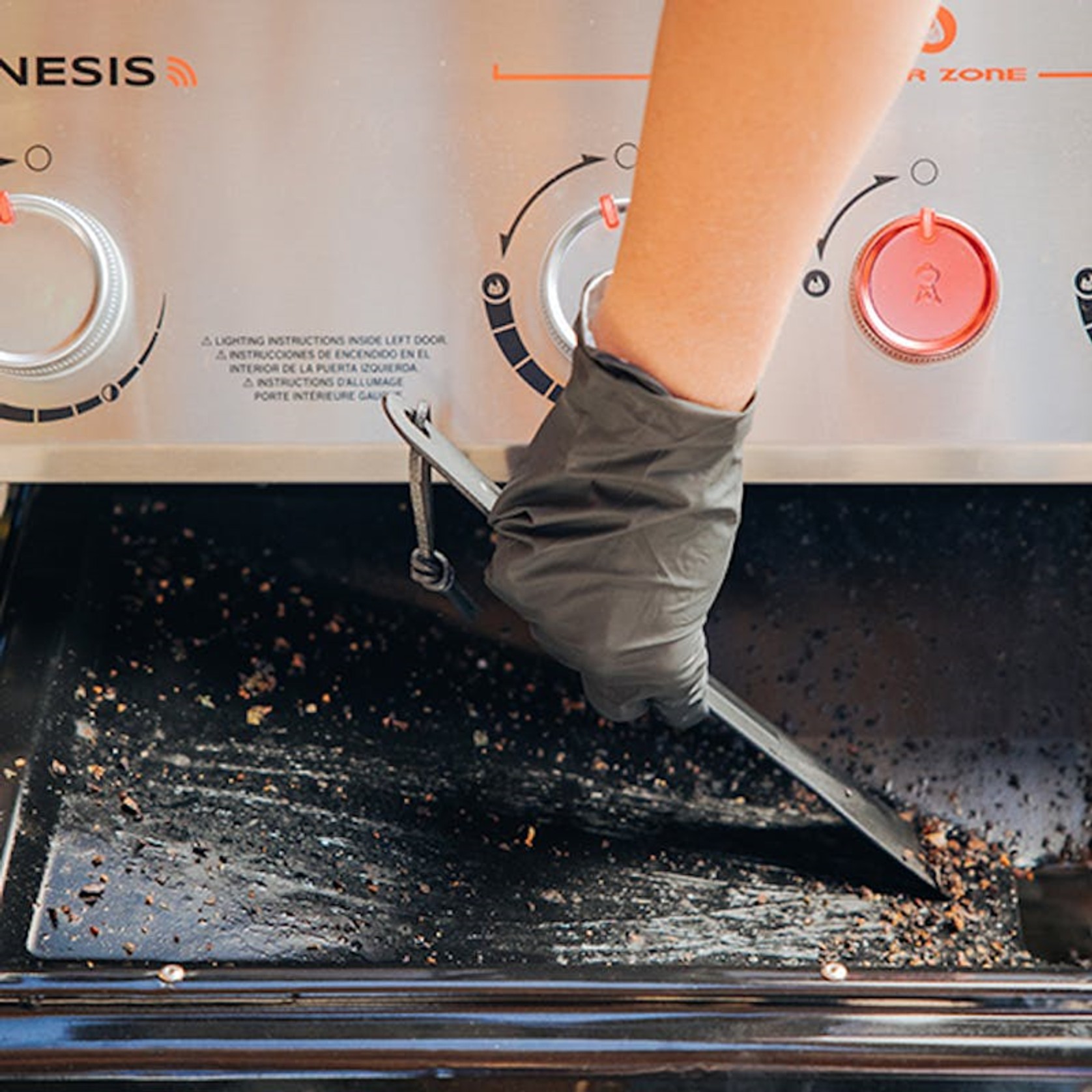 Weber Genesis E-325s NG gallery detail image