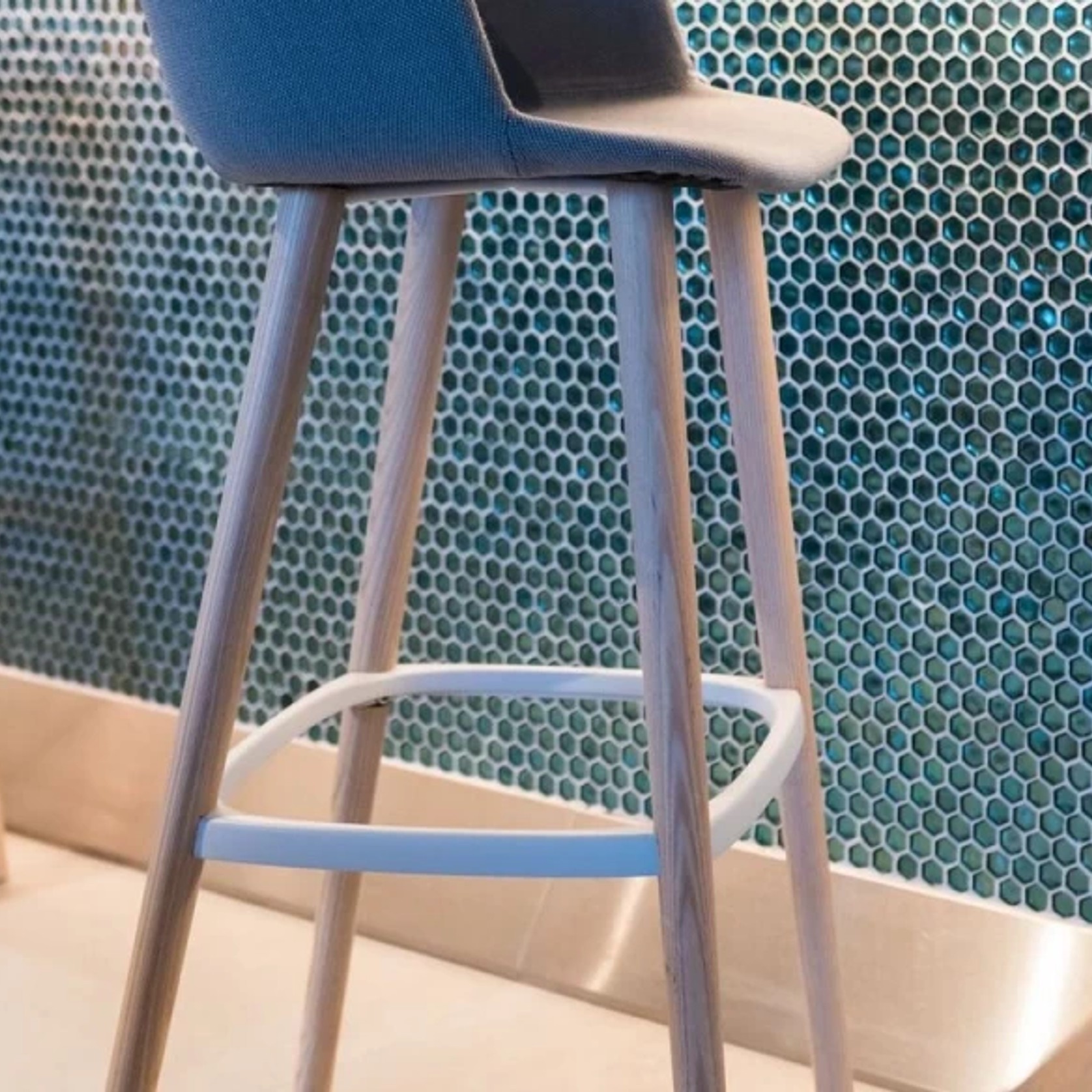 Babila 2758  Stool gallery detail image
