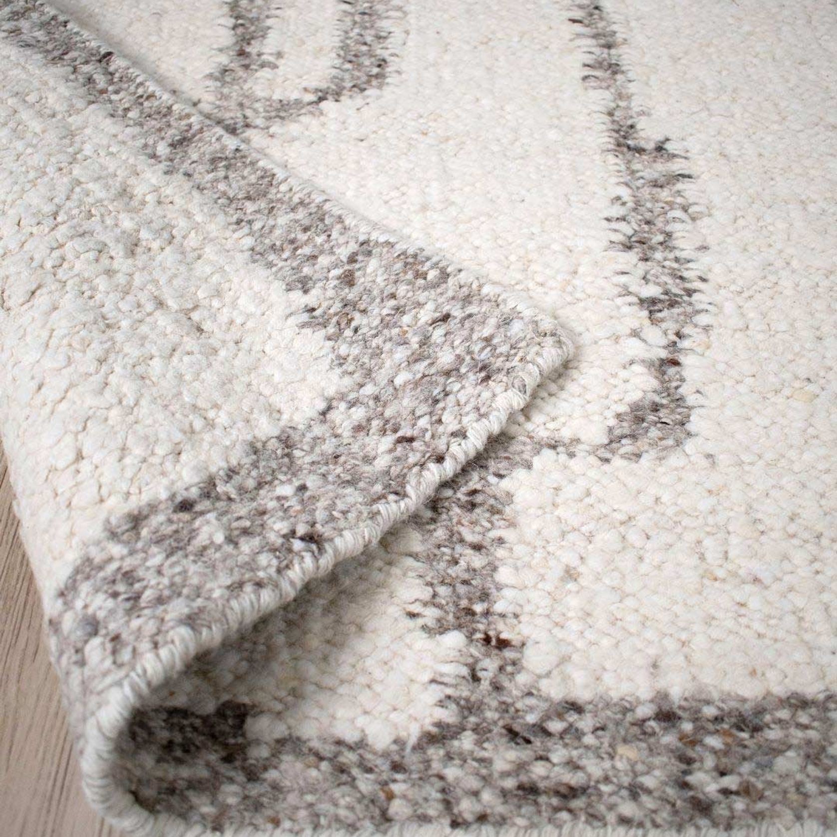 Heras Rug | Ivory/Taupe gallery detail image