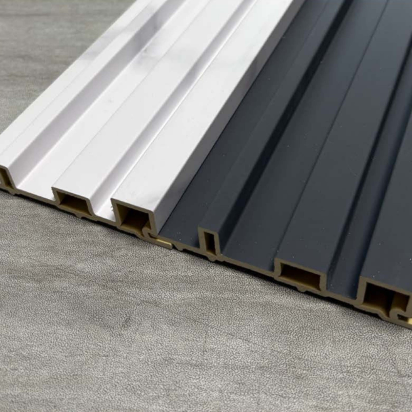 High Low gallery detail image