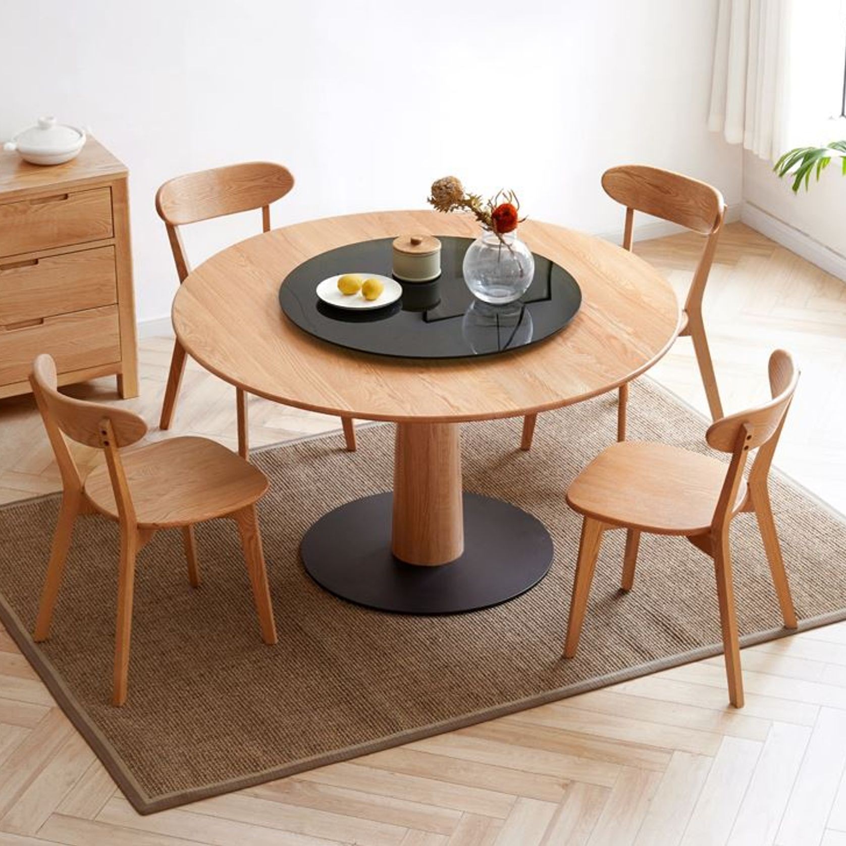 Horsens Design Solid Oak Round Dining Table gallery detail image