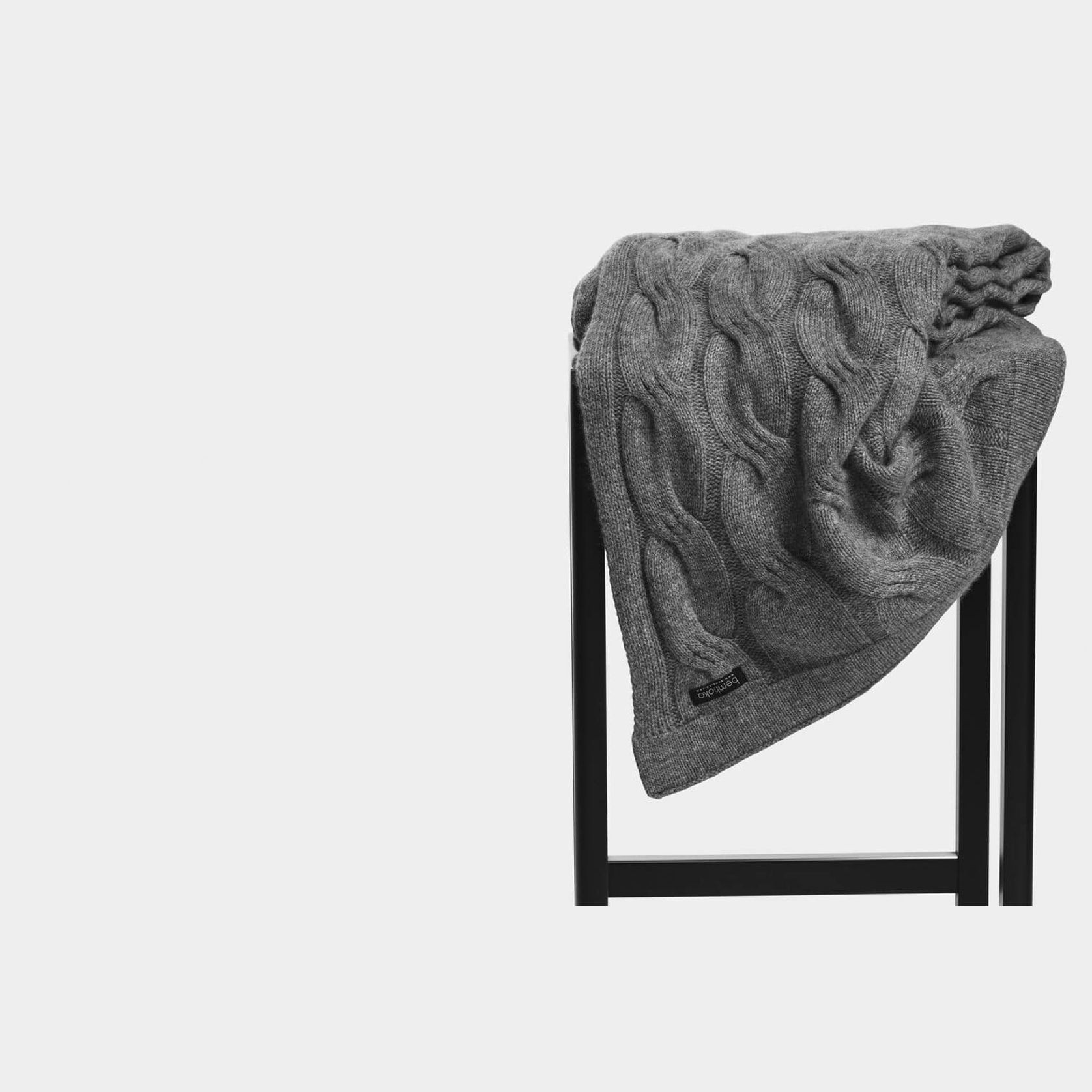 Chunky Cable Italian Cashmere Throws gallery detail image