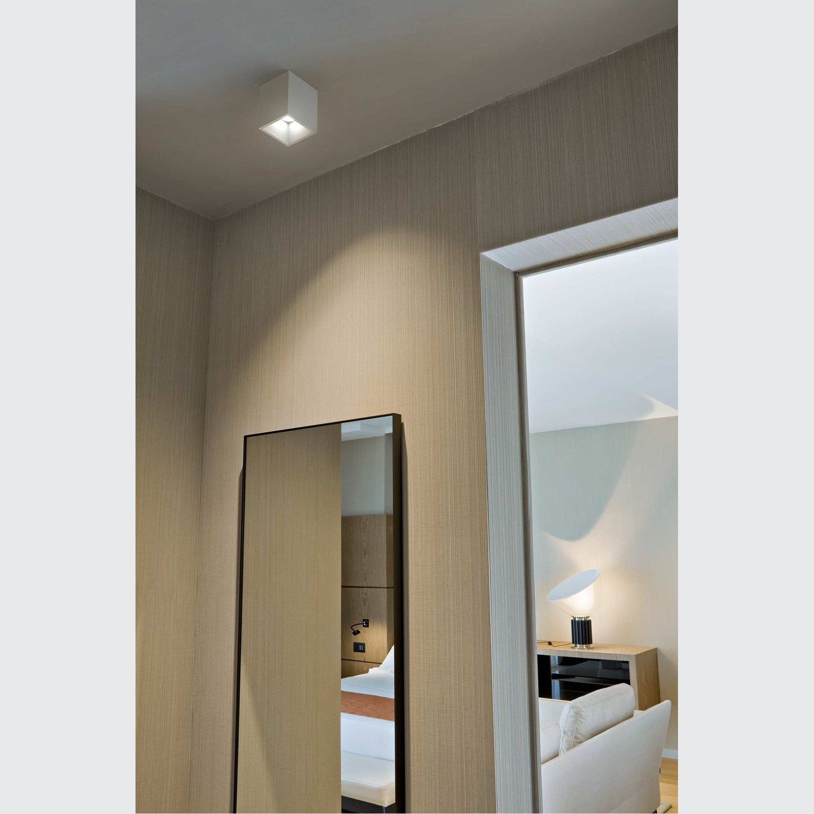 Kap 80 Surface Square gallery detail image