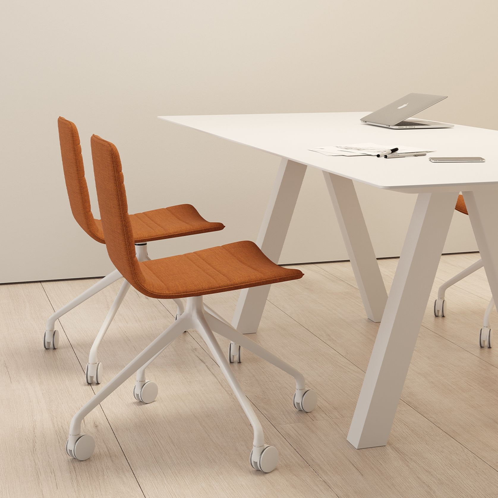 Klip Chair - Pyramid Swivel with Castors gallery detail image