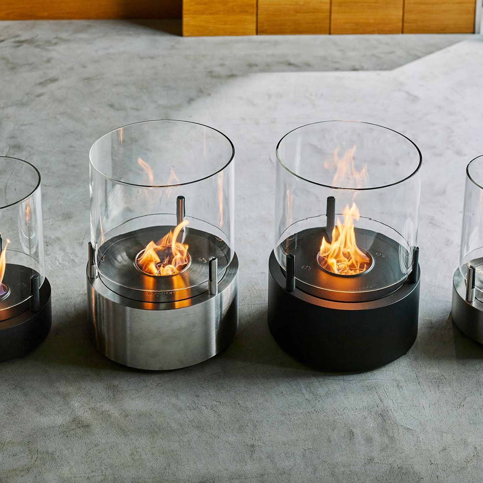 Ecosmart Ethanol T-Lite 8 Designer Fireplace gallery detail image