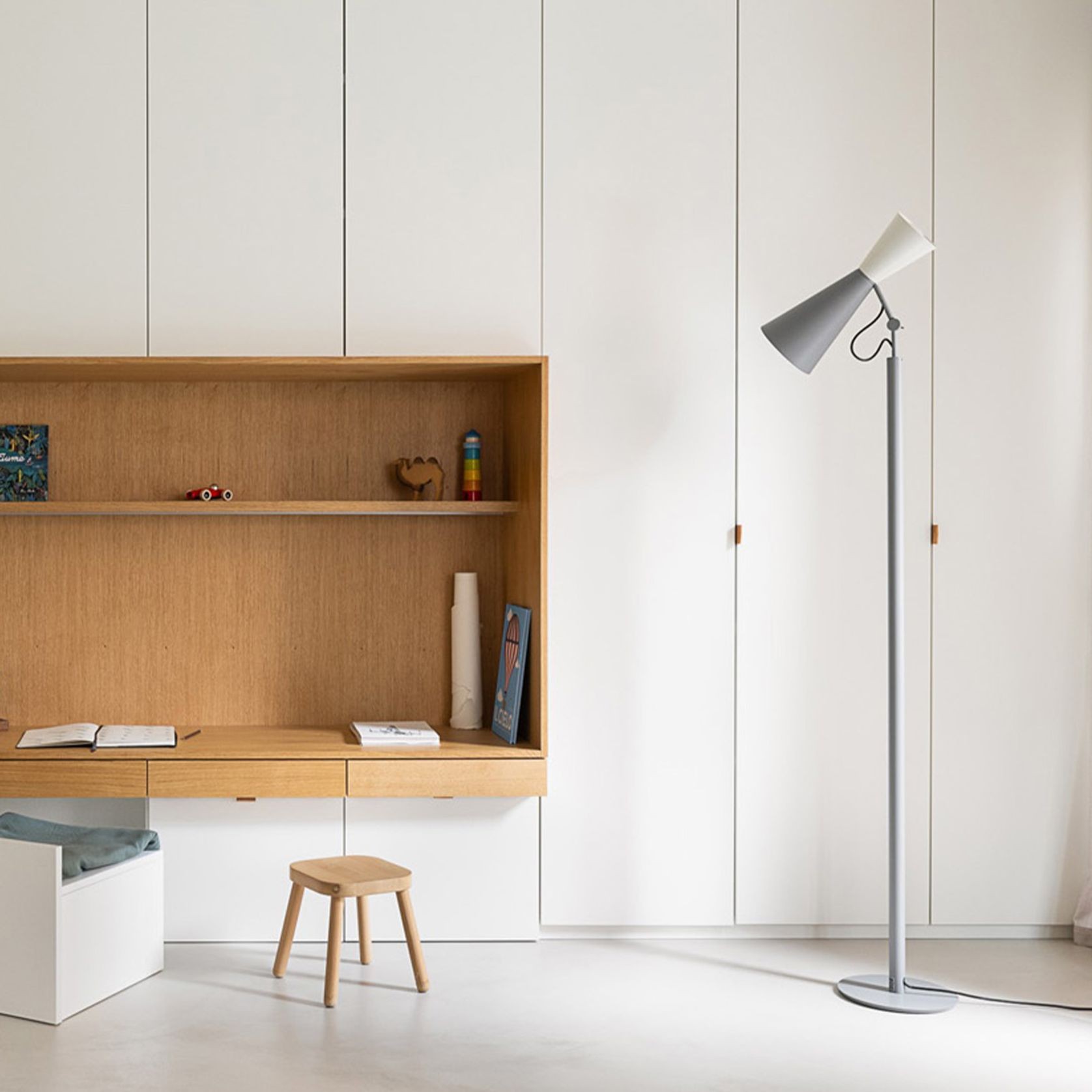 Parliament Floor Lamp gallery detail image