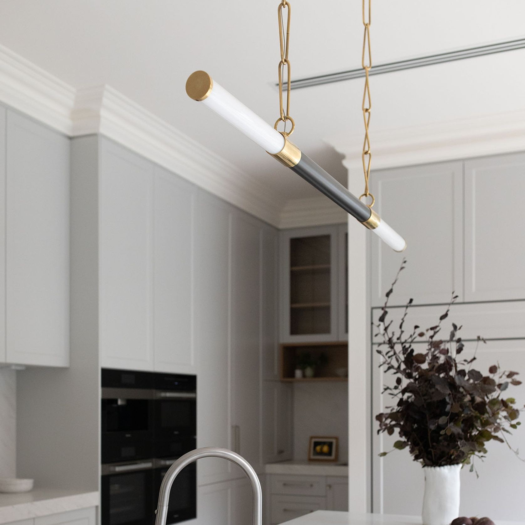 Huntington Linear Pendant Light gallery detail image