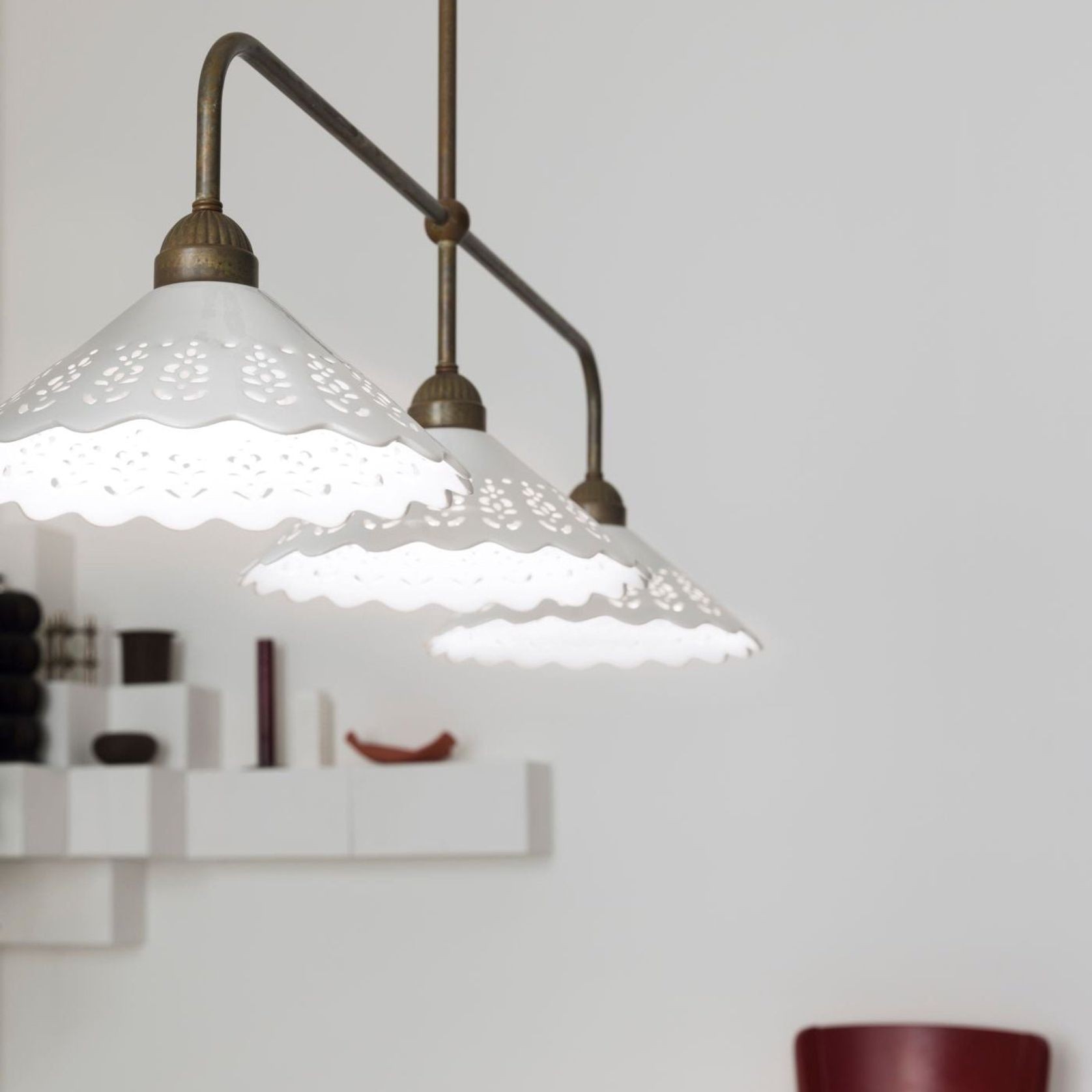 Fiori di Pizzo Suspension Pendant Light gallery detail image