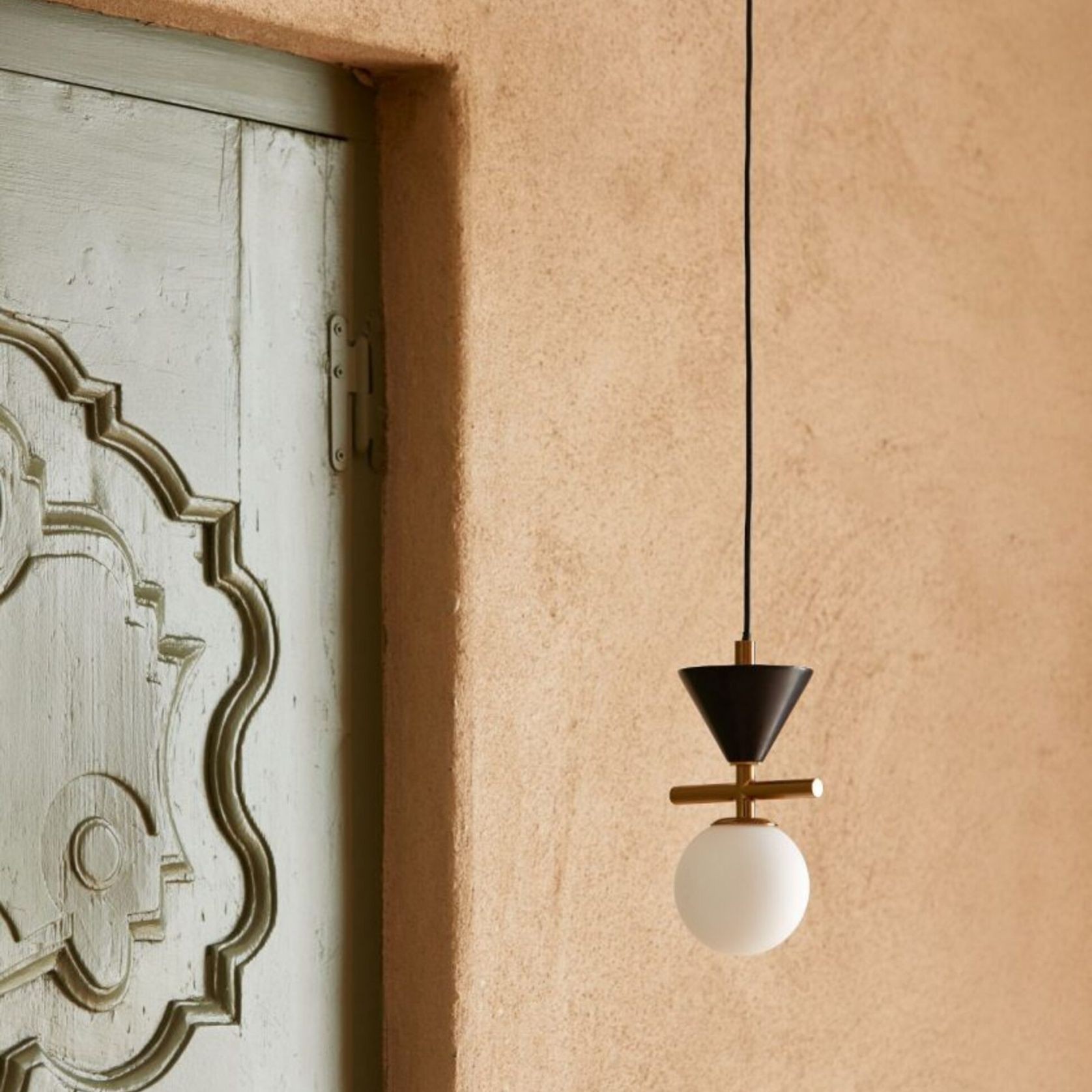 Oneta Pendant Light gallery detail image