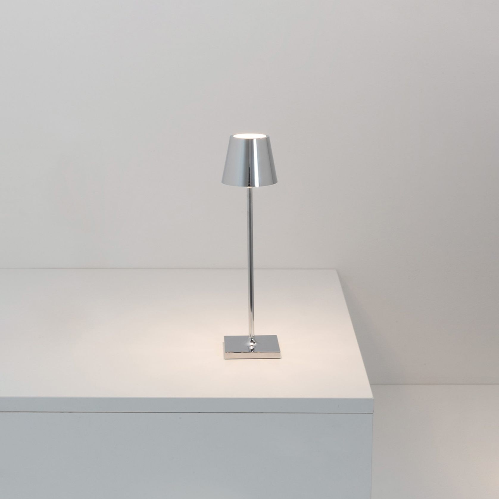 Poldina Micro Metallic Table Lamp gallery detail image