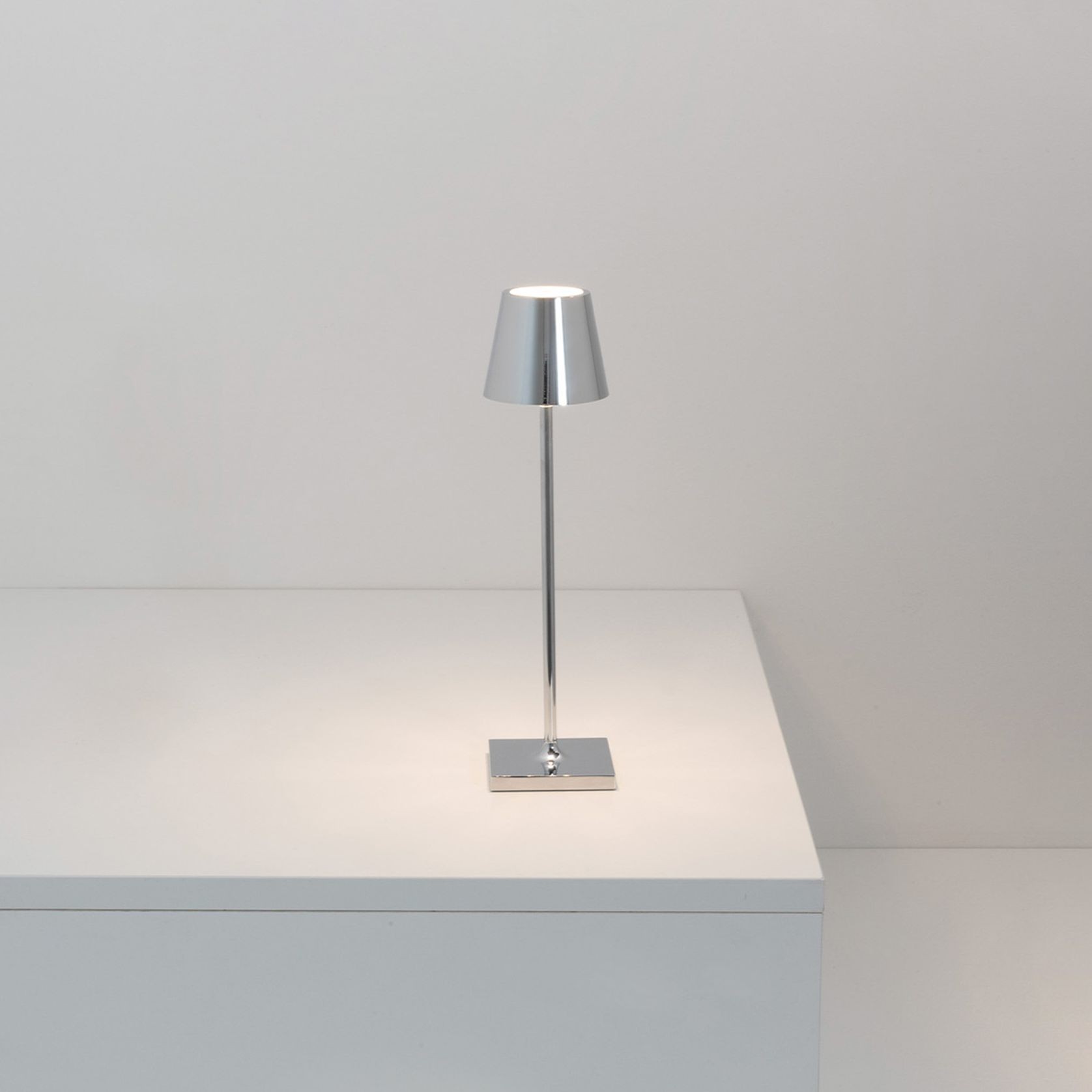 Poldina Micro Metallic Table Lamp gallery detail image
