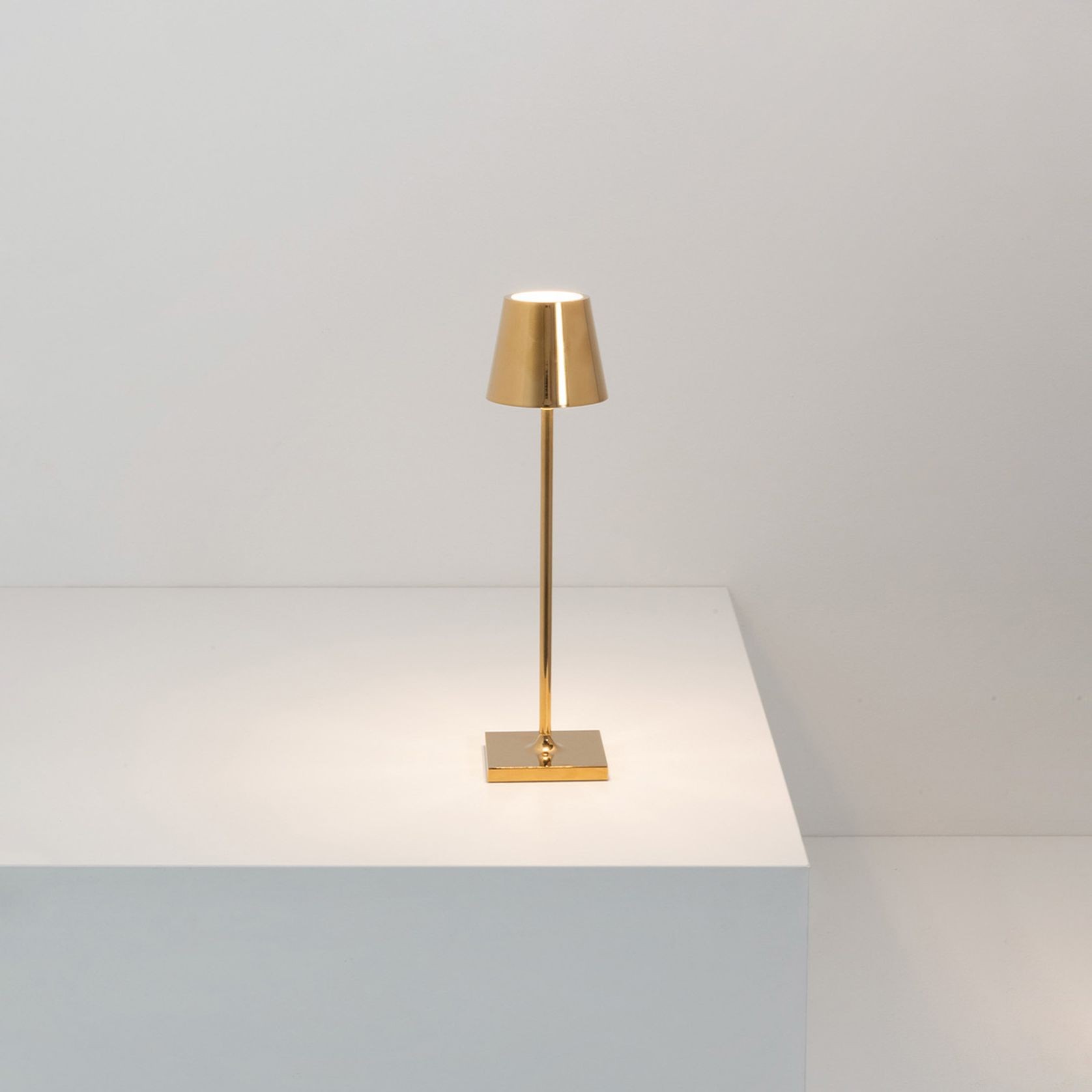 Poldina Micro Metallic Table Lamp gallery detail image