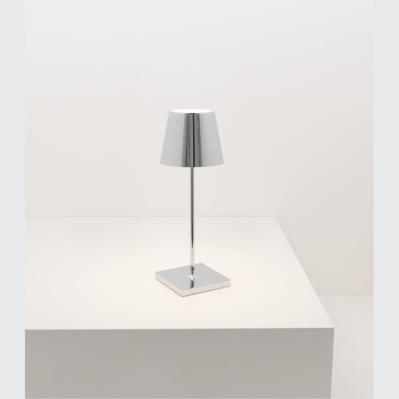 Poldina Mini Metallic Table Lamp gallery detail image