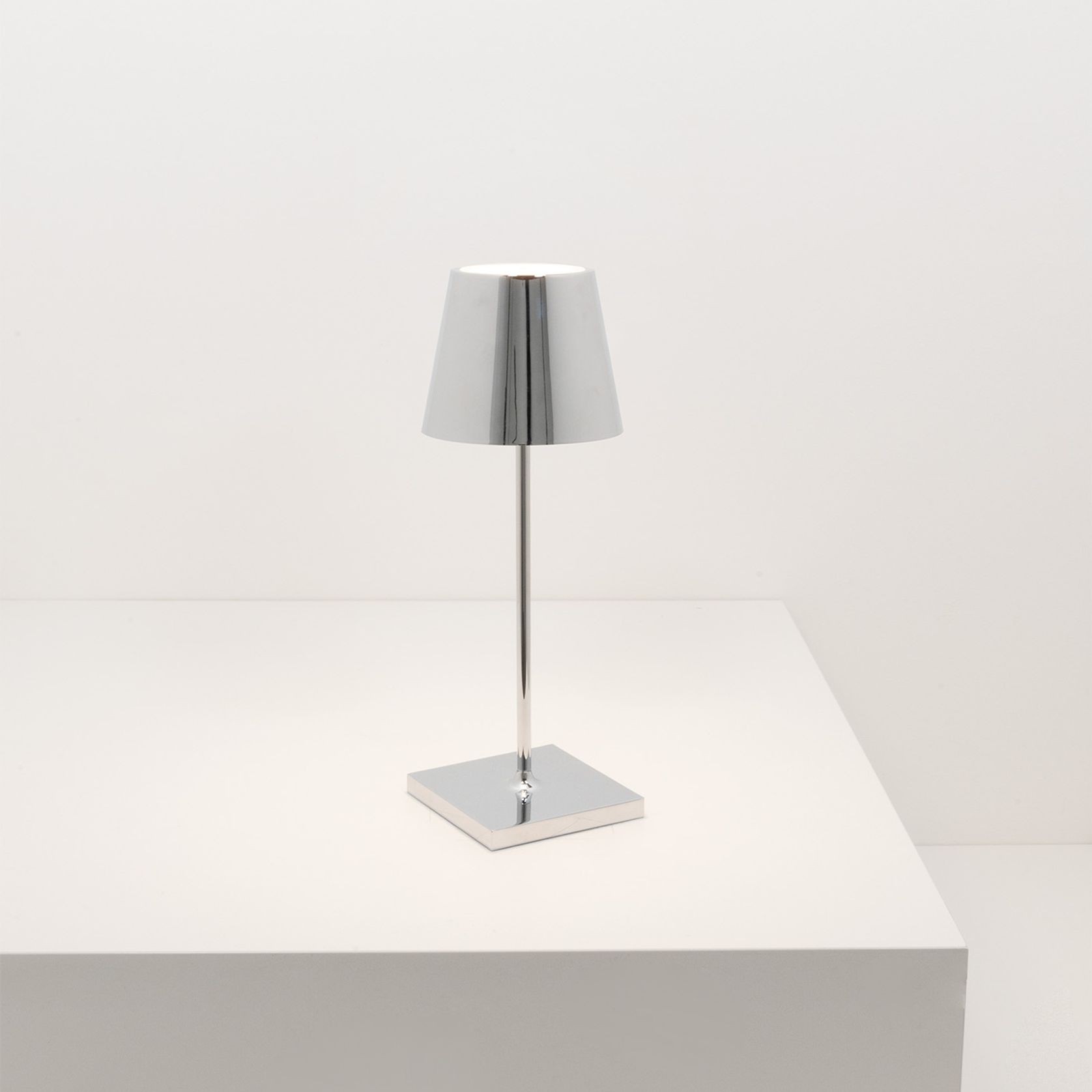 Poldina Mini Metallic Table Lamp gallery detail image