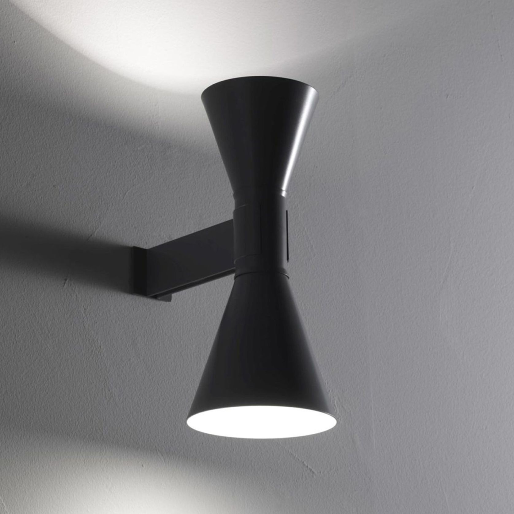 Applique de Marseille Wall Light gallery detail image