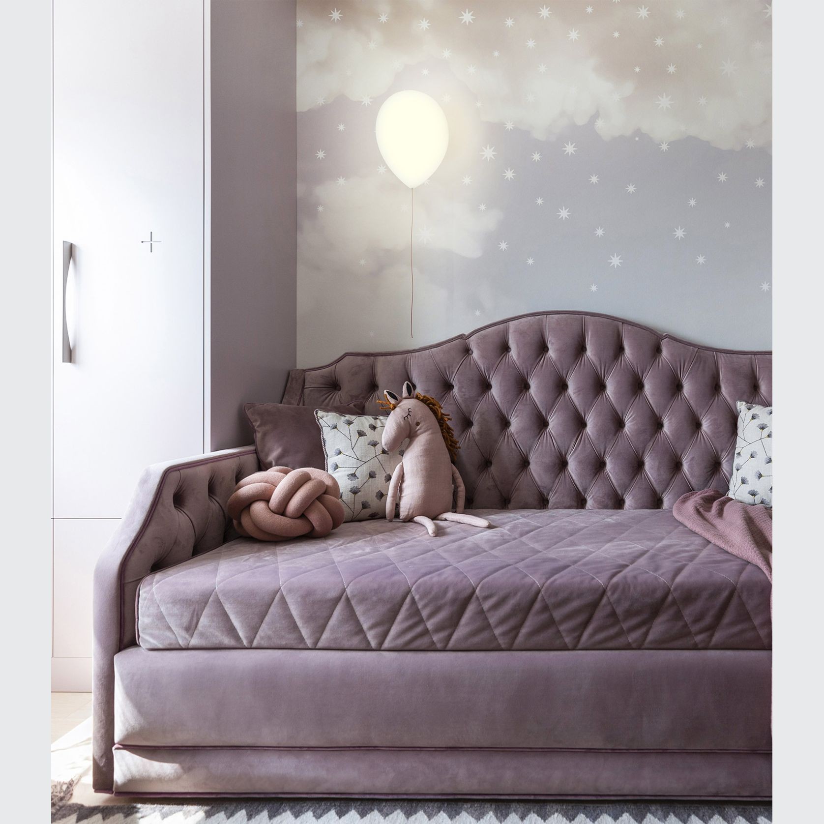 Balloon Wall Light gallery detail image