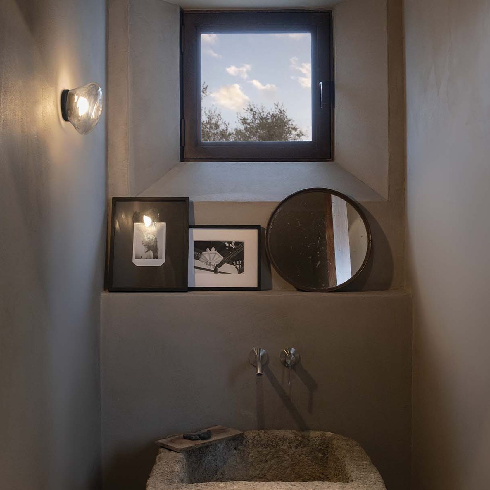 Agua Wall Light gallery detail image