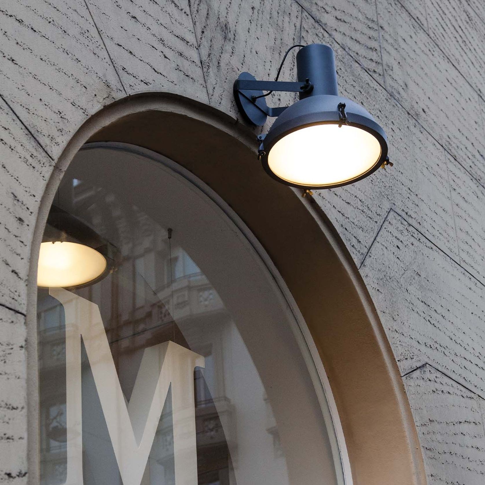Projecteur Outdoor Wall/Ceiling Light gallery detail image