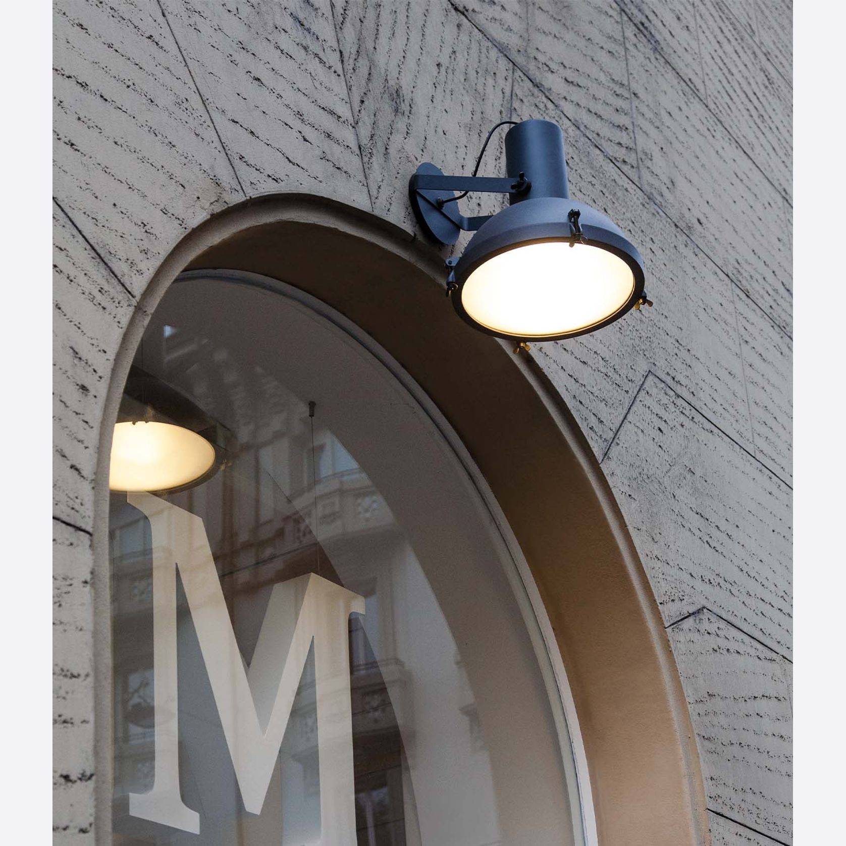 Projecteur Outdoor Wall/Ceiling Light gallery detail image