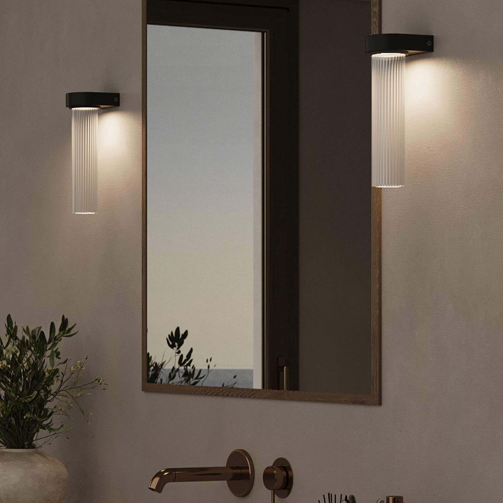Edge Wall Light gallery detail image