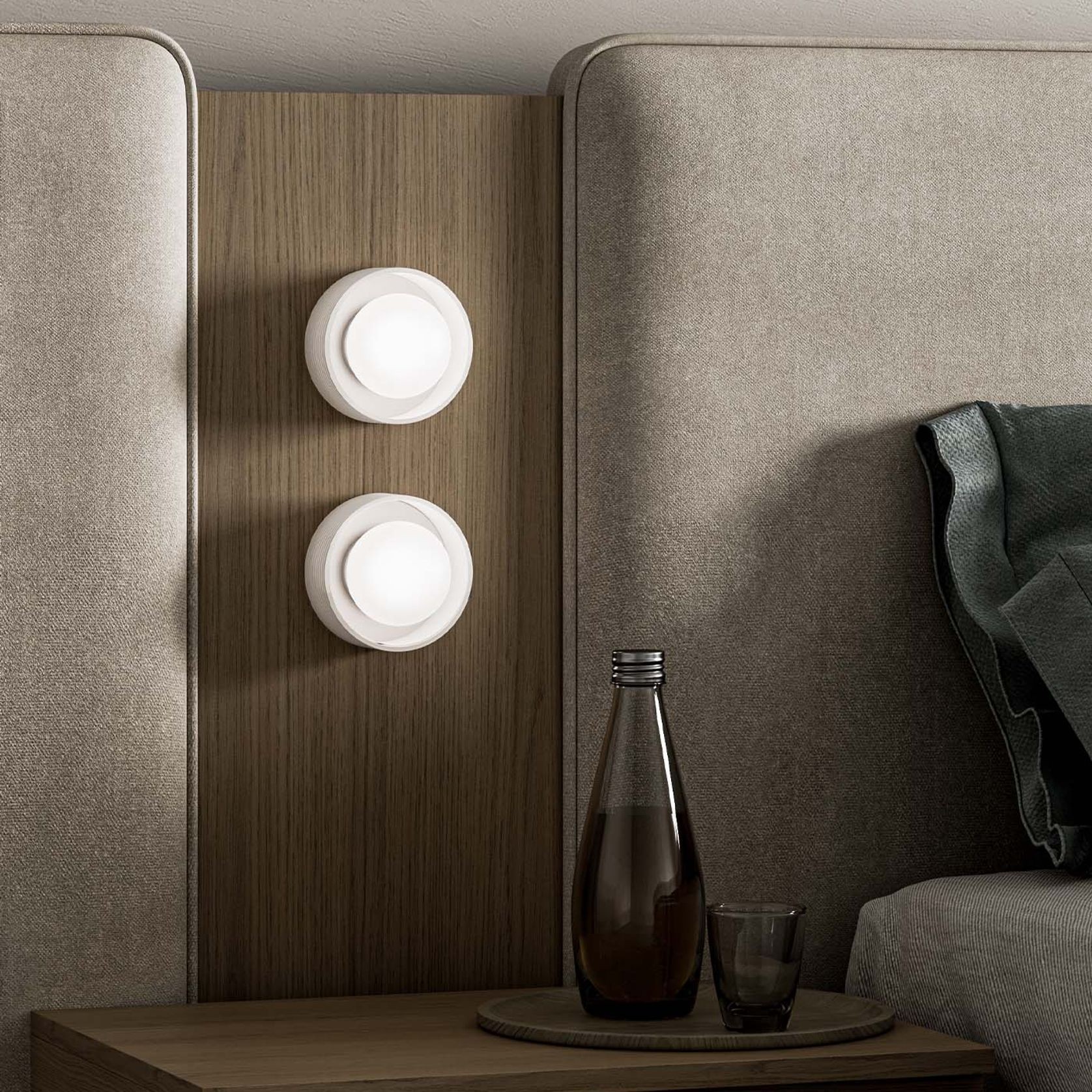 Orb Sur Ribbed Wall Light gallery detail image