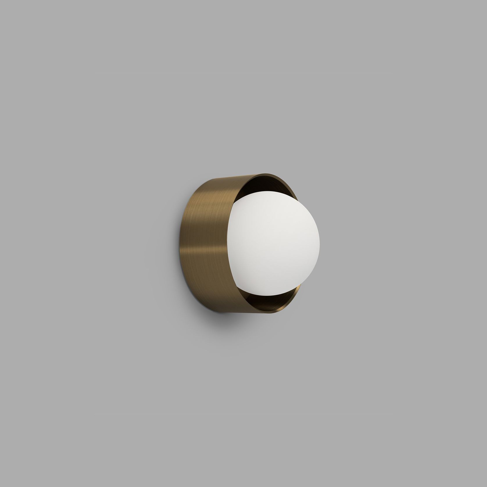 Orb Sur Large Wall Light gallery detail image