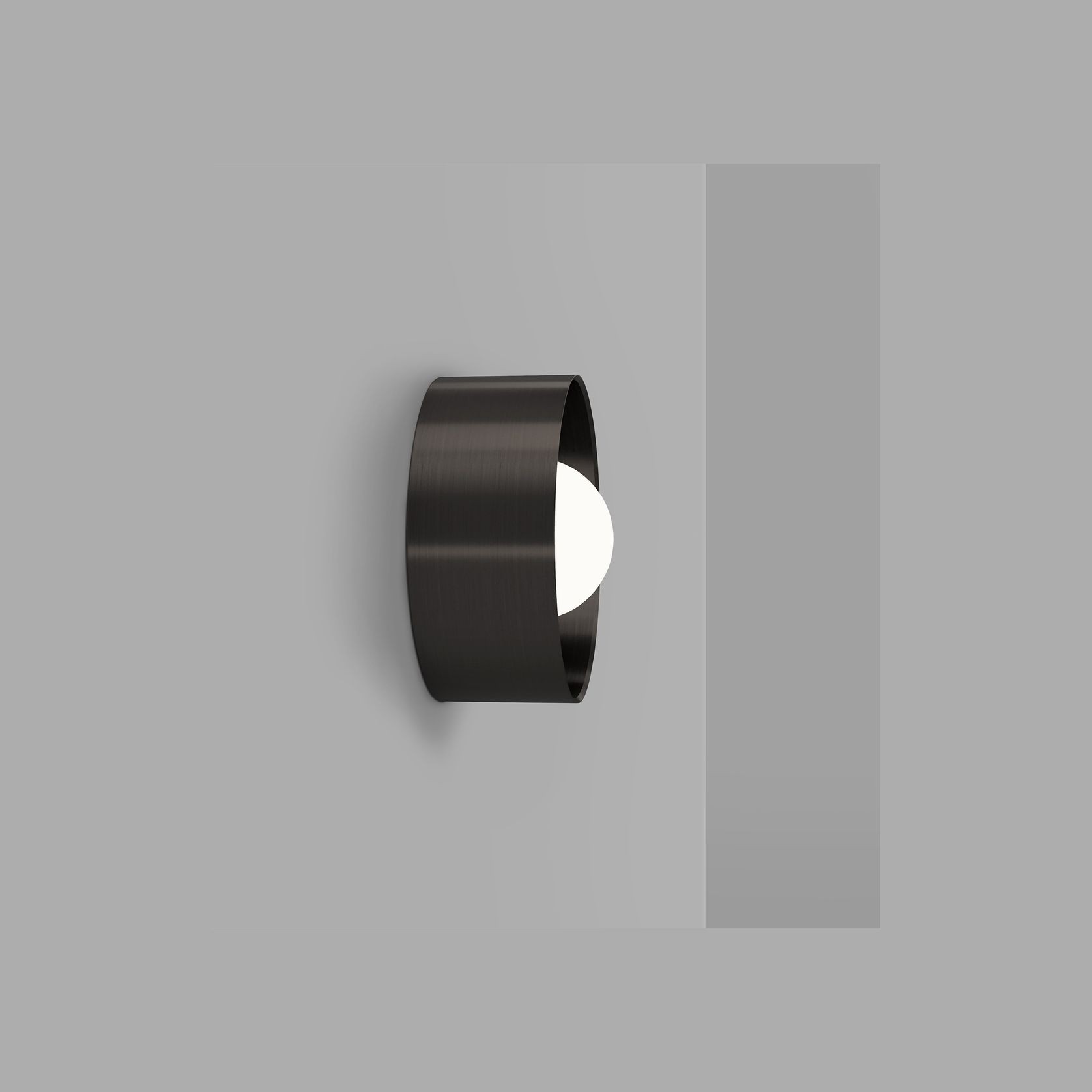 Orb Sur Large Wall Light gallery detail image