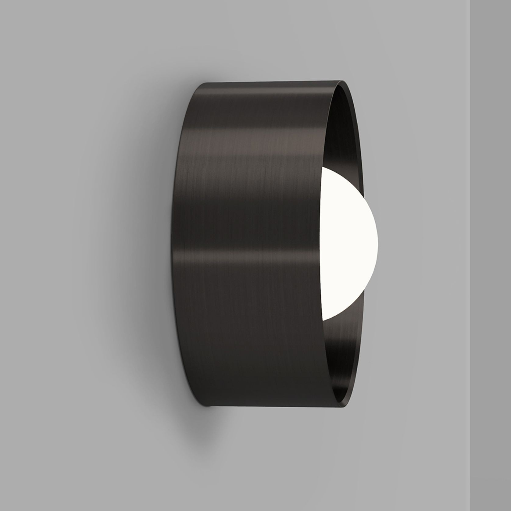 Orb Sur Large Wall Light gallery detail image